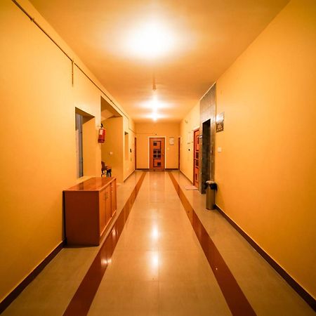 Appartement Ramana Towers à Tiruvannāmalai Extérieur photo