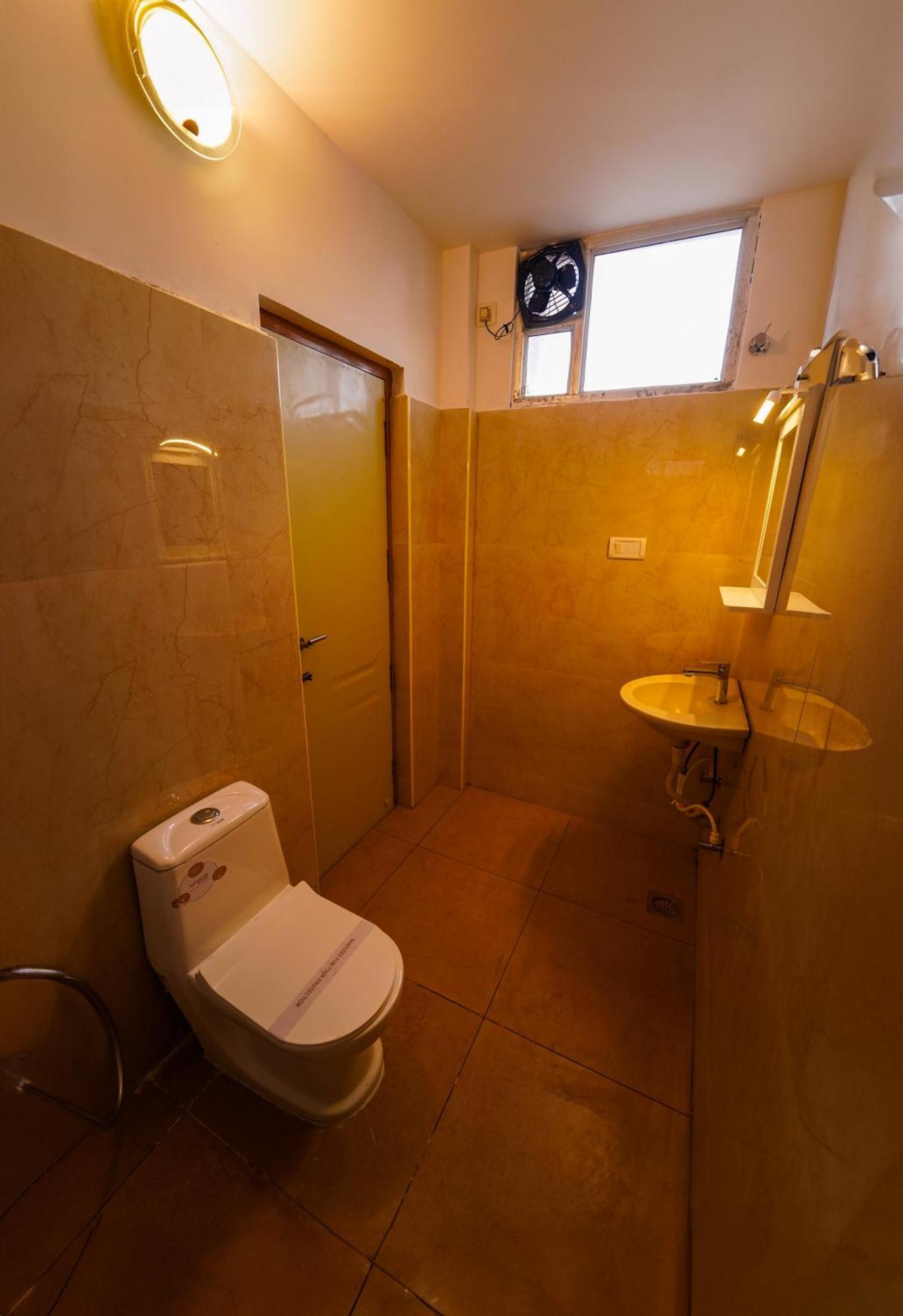 Appartement Ramana Towers à Tiruvannāmalai Extérieur photo