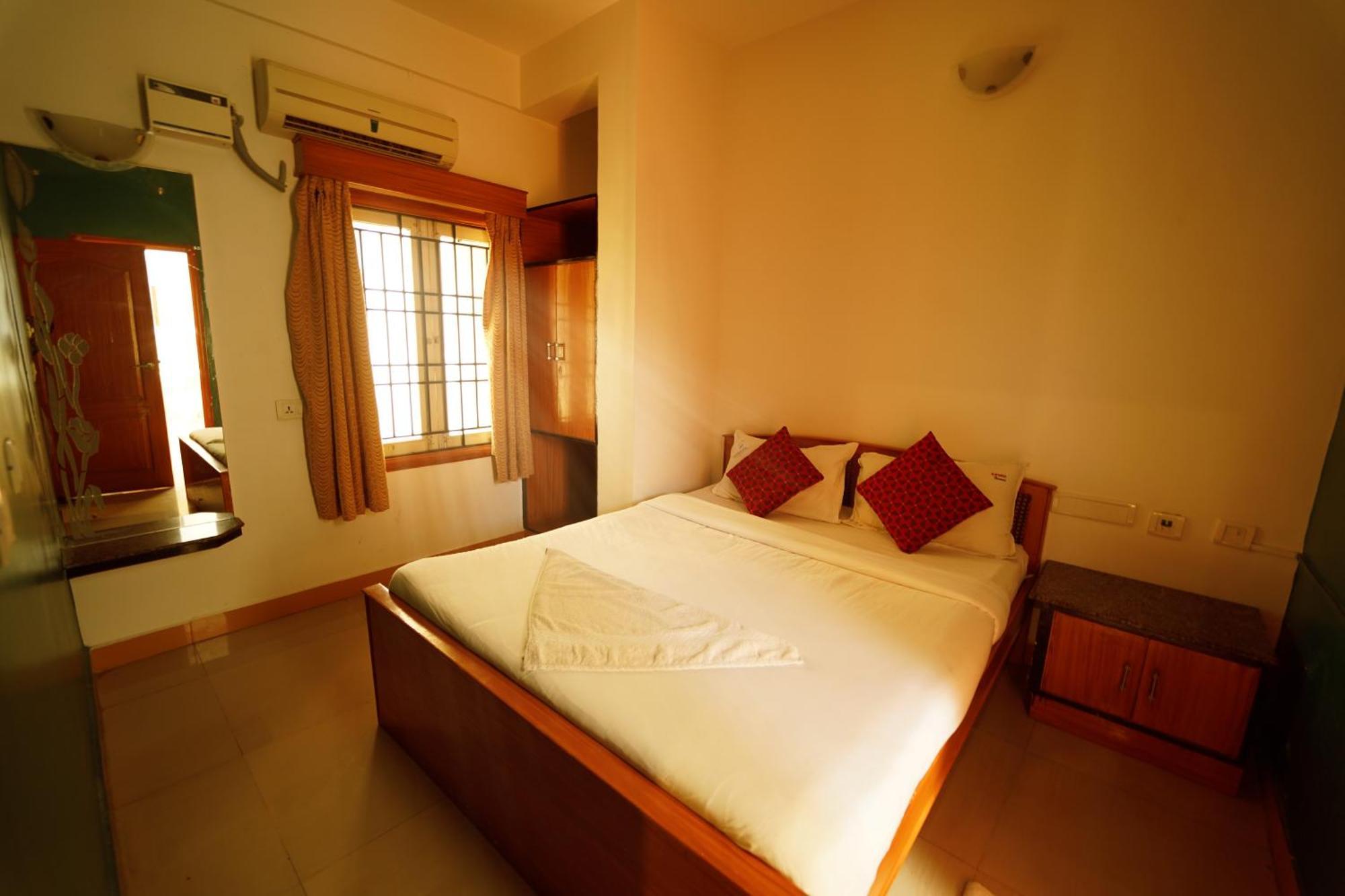 Appartement Ramana Towers à Tiruvannāmalai Extérieur photo